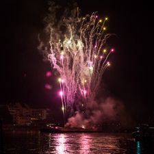 Feuerwerk | Fotoshooting by maksworld fotografie Basel/Oberwil (Fotograf: Marcel König)