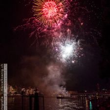Feuerwerk | Fotoshooting by maksworld fotografie Basel/Oberwil (Fotograf: Marcel König)