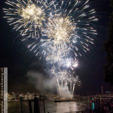 Feuerwerk | Fotoshooting by maksworld fotografie Basel/Oberwil (Fotograf: Marcel König)