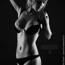 emily | Fotoshooting by maksworld fotografie Basel/Oberwil (Fotograf: Marcel König)