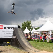 Bikefestival 2014 - Dirtjump | Fotoshooting by maksworld fotografie Basel/Oberwil (Fotograf: Marcel König)